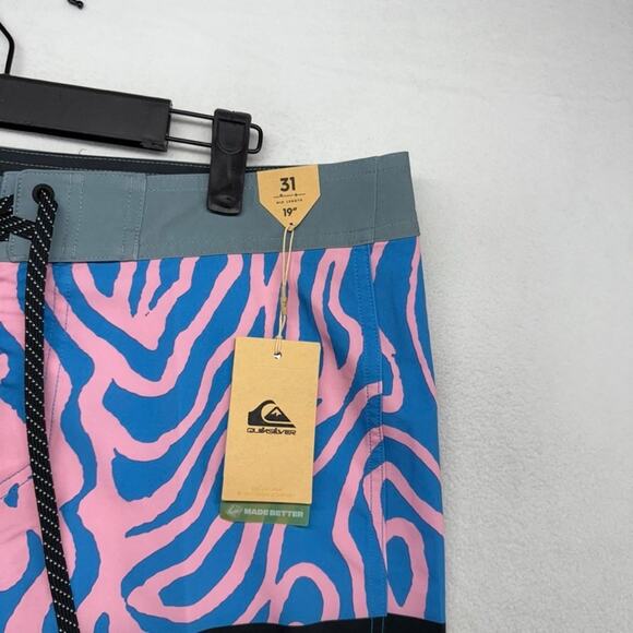 Quiksilver Board Shorts Men's 31 Pink Blue Black Surf Silk Straight Surf NEW - Picture 2 of 10